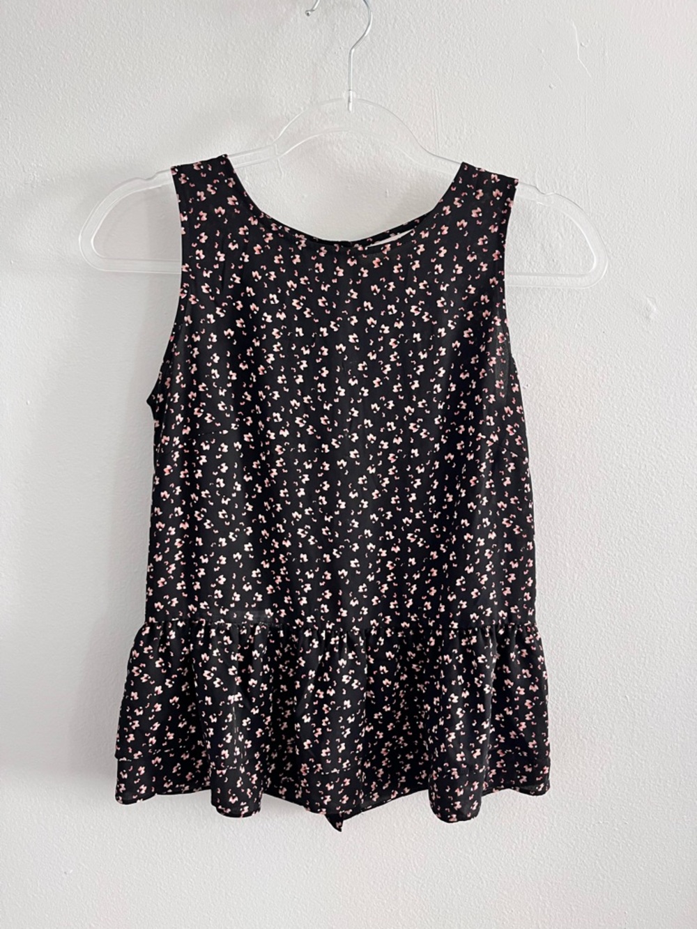 ANN TAYLOR LOFT Sleeveless Peplum Top